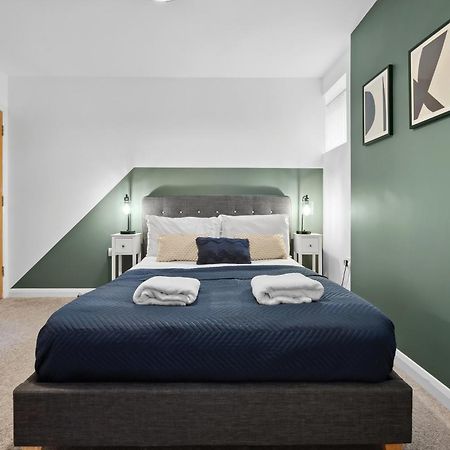 Corinium Lodge - Town Centre Apartment Cirencester Luaran gambar