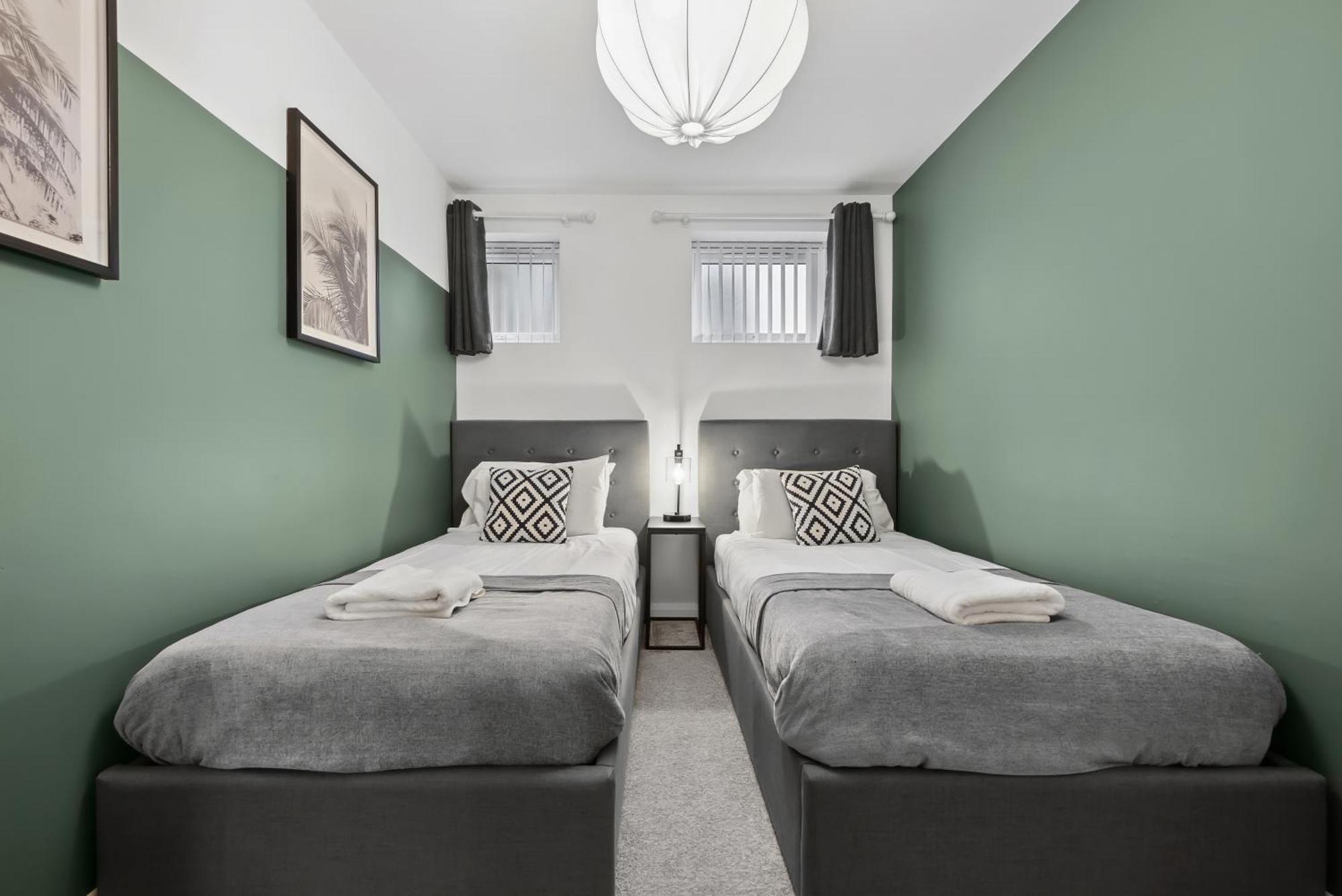 Corinium Lodge - Town Centre Apartment Cirencester Luaran gambar